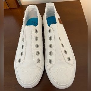 Blowfish Malibu Canvas Slip-on Sneaker